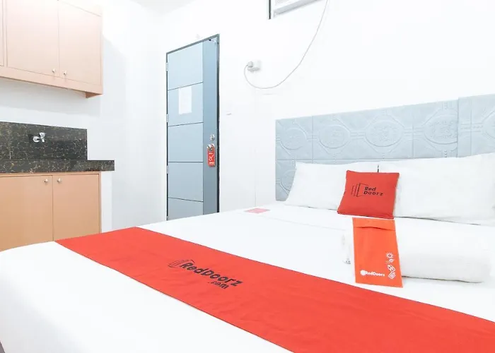 Accommodatie bij particulieren Reddoorz At Caa Road Pinas *